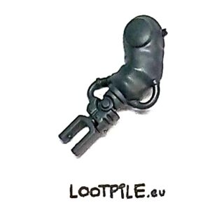 Lascutter Servitora, Lewy B