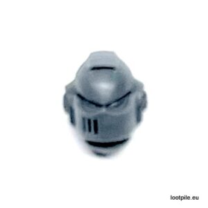 Hełm Space Marine z przyłbicą