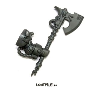 Power Axe Wolf Guard Terminatora, Prawy z Czaszką Wilka - obrazek 1