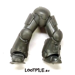Nogi Marina Deathwatchu C - obrazek 1