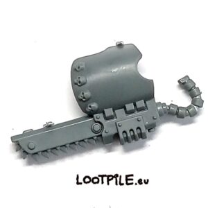Nakładka Chainfist Sierżanta Terminatorów, Lewa