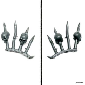 Trofeum patyki: czacha i hełm Marine