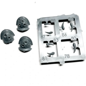 Eightbound Naramienniki shoulderpads z rogiem kolcem 3 sztuki - obrazek 1