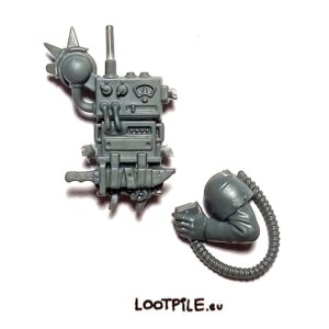 Plecak Vox i Ręka z Telefonem Zdradzieckiego Gwardzisty