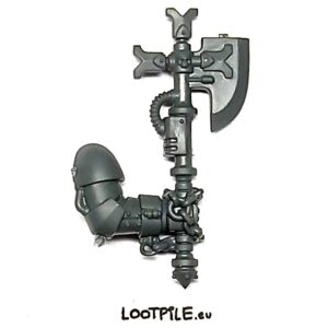 Power Axe Black Templars, Prawy